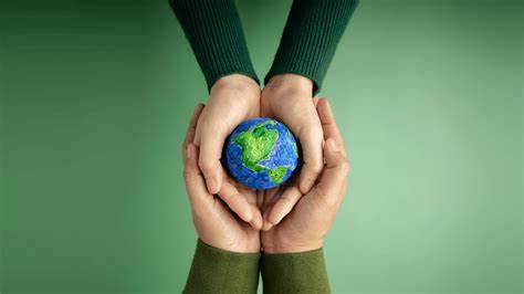 The Top Seven Eco-Friendly Bag Brands for Eco-Conscious Shoppers