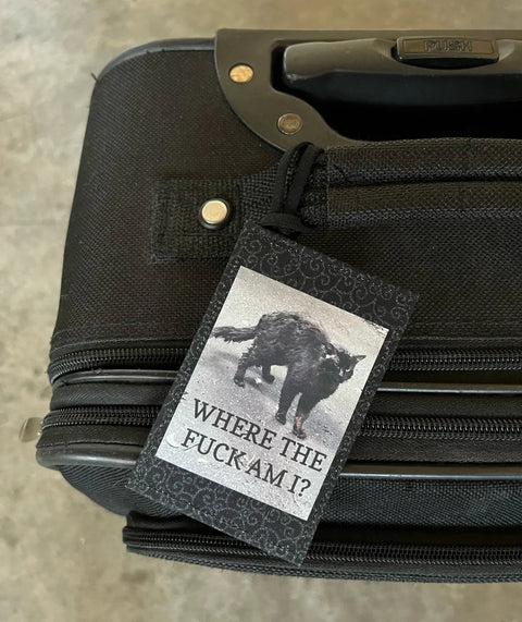 Where the fuck am I? black background Luggage tag_2