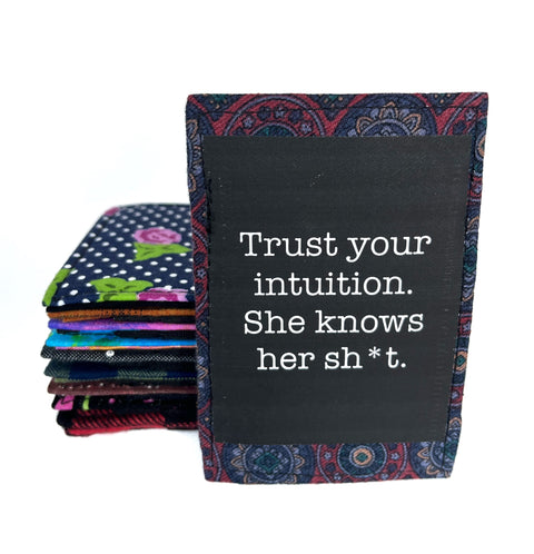 Trust your intuition, she knows your shit black Mini wallet