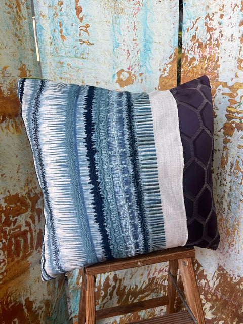 "Atlanta Sky" decorative pillow