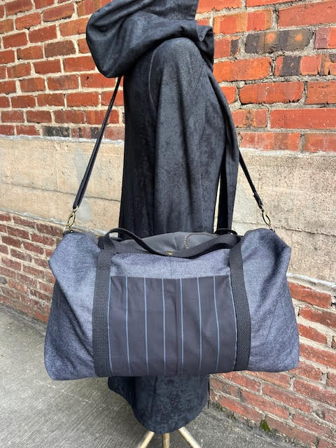 “Circle” duffel bag