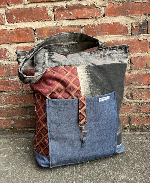 “Āzija” tote bag