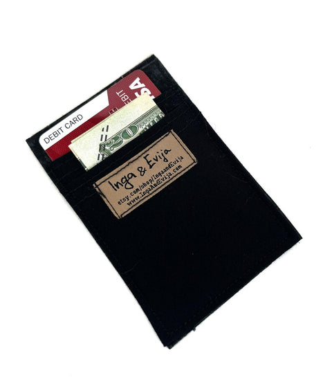 No shirt, no pants, better service Mini wallet_2