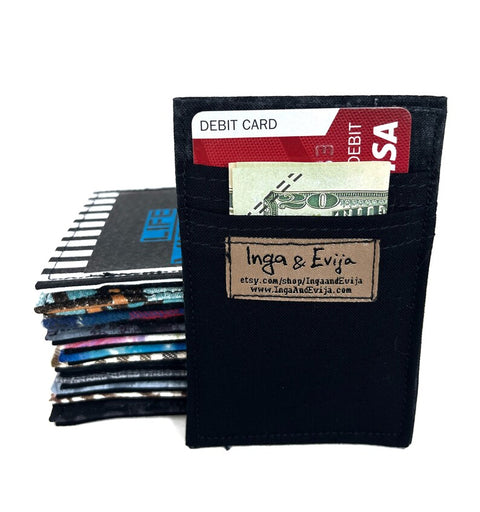 No shirt, no pants, better service Mini wallet_4