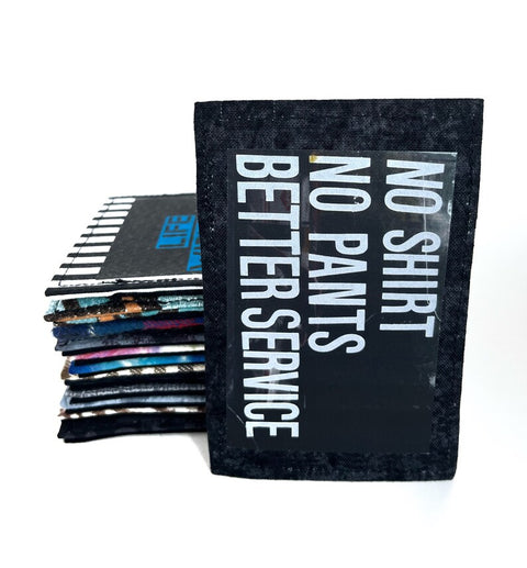 No shirt, no pants, better service Mini wallet_3